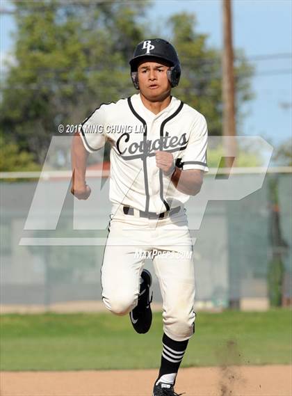 Thumbnail 2 in Fullerton @ Buena Park photogallery.