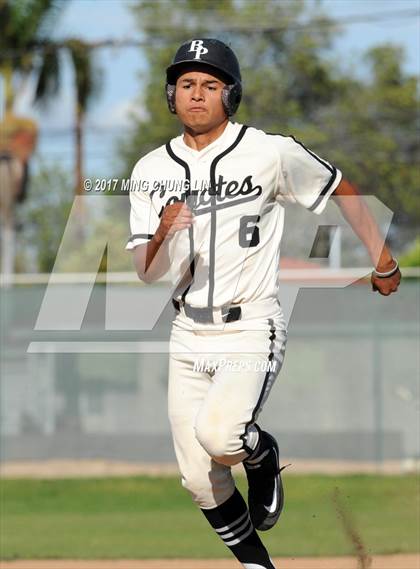 Thumbnail 1 in Fullerton @ Buena Park photogallery.