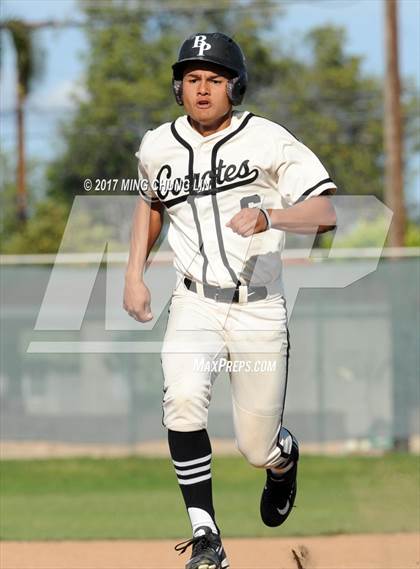 Thumbnail 3 in Fullerton @ Buena Park photogallery.