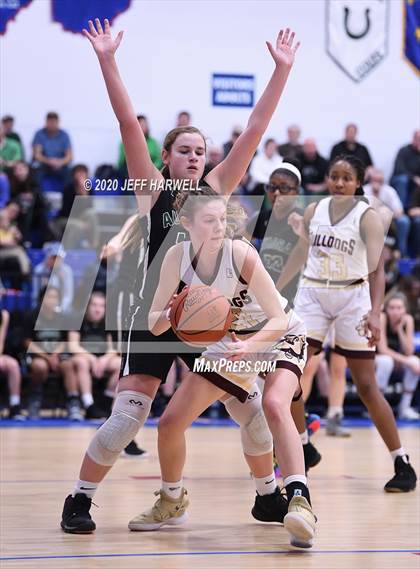 Thumbnail 2 in Stow-Munroe Falls vs. Aurora (OHSAA D1 Sectional Playoff) photogallery.