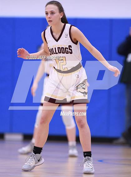 Thumbnail 1 in Stow-Munroe Falls vs. Aurora (OHSAA D1 Sectional Playoff) photogallery.