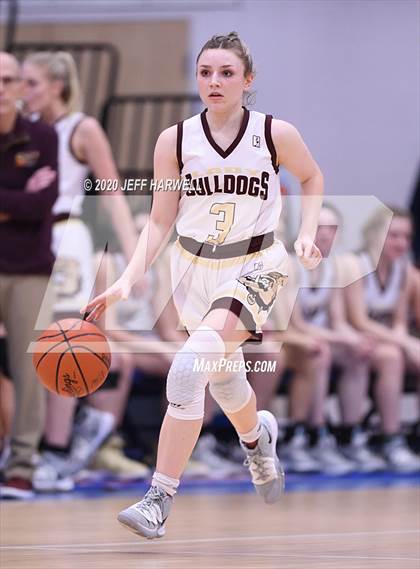Thumbnail 1 in Stow-Munroe Falls vs. Aurora (OHSAA D1 Sectional Playoff) photogallery.