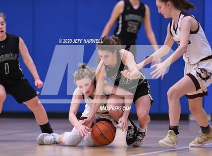 Thumbnail 2 in Stow-Munroe Falls vs. Aurora (OHSAA D1 Sectional Playoff) photogallery.