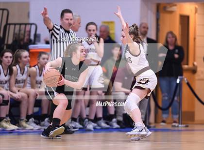 Thumbnail 3 in Stow-Munroe Falls vs. Aurora (OHSAA D1 Sectional Playoff) photogallery.