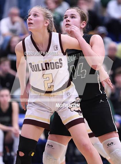 Thumbnail 1 in Stow-Munroe Falls vs. Aurora (OHSAA D1 Sectional Playoff) photogallery.