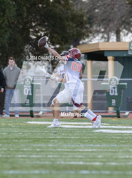 Thumbnail 2 in Tri County All-Star Game photogallery.