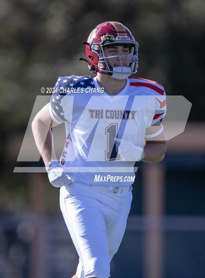 Thumbnail 2 in Tri County All-Star Game photogallery.