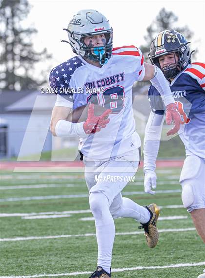 Thumbnail 3 in Tri County All-Star Game photogallery.