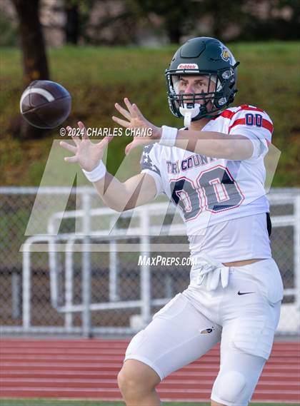 Thumbnail 3 in Tri County All-Star Game photogallery.