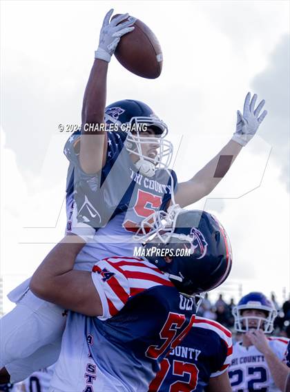 Thumbnail 2 in Tri County All-Star Game photogallery.
