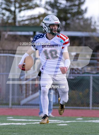 Thumbnail 3 in Tri County All-Star Game photogallery.