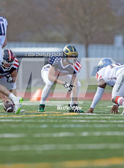 Thumbnail 3 in Tri County All-Star Game photogallery.