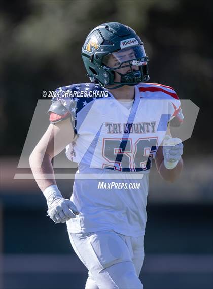 Thumbnail 3 in Tri County All-Star Game photogallery.