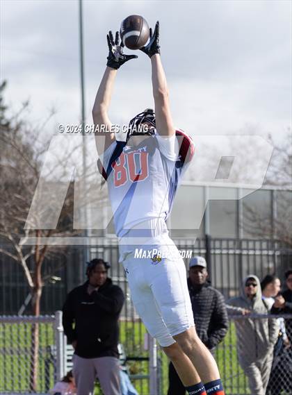 Thumbnail 3 in Tri County All-Star Game photogallery.