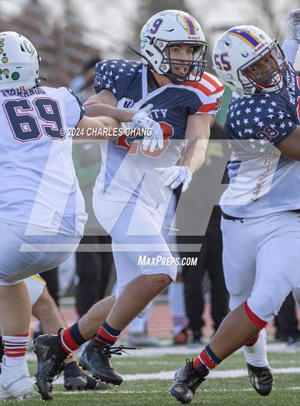 Thumbnail 2 in Tri County All-Star Game photogallery.