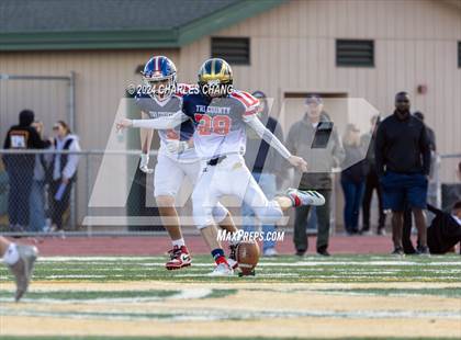 Thumbnail 2 in Tri County All-Star Game photogallery.