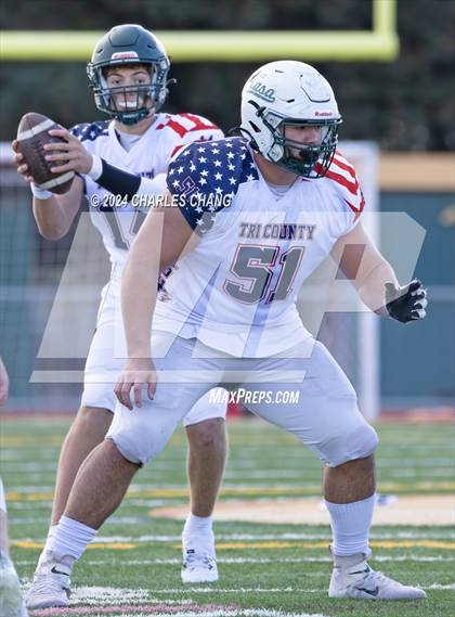 Thumbnail 1 in Tri County All-Star Game photogallery.