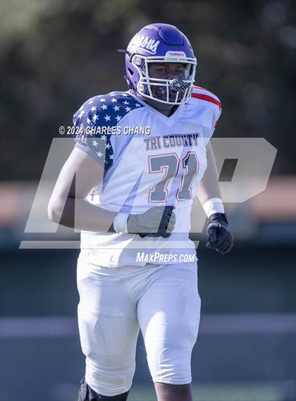 Thumbnail 2 in Tri County All-Star Game photogallery.