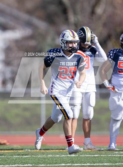 Thumbnail 2 in Tri County All-Star Game photogallery.