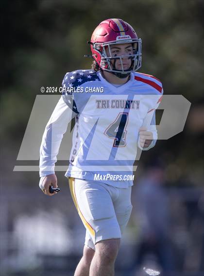 Thumbnail 2 in Tri County All-Star Game photogallery.