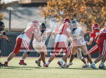 Thumbnail 2 in FR: Servite @ Mater Dei photogallery.