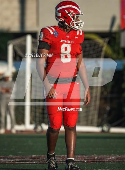 Thumbnail 1 in FR: Servite @ Mater Dei photogallery.