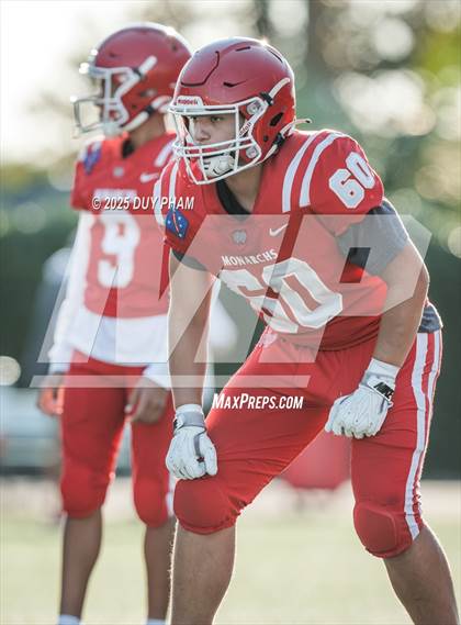 Thumbnail 2 in FR: Servite @ Mater Dei photogallery.