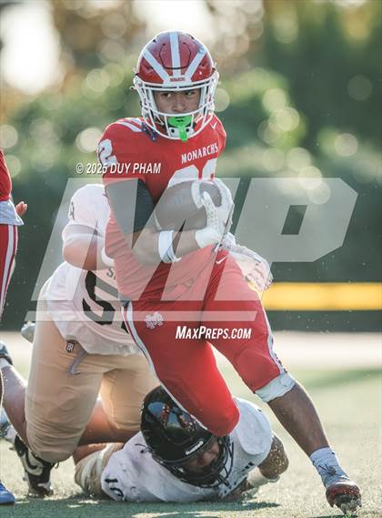 Thumbnail 1 in FR: Servite @ Mater Dei photogallery.