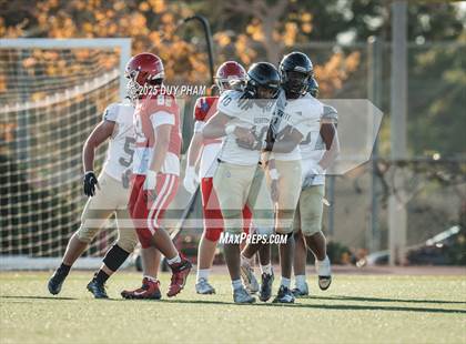 Thumbnail 2 in FR: Servite @ Mater Dei photogallery.