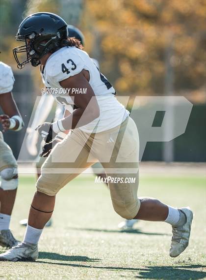 Thumbnail 1 in FR: Servite @ Mater Dei photogallery.