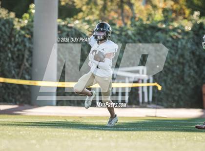 Thumbnail 3 in FR: Servite @ Mater Dei photogallery.