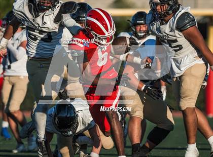 Thumbnail 2 in FR: Servite @ Mater Dei photogallery.