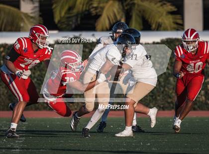 Thumbnail 3 in FR: Servite @ Mater Dei photogallery.