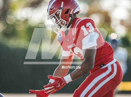 Thumbnail 1 in FR: Servite @ Mater Dei photogallery.