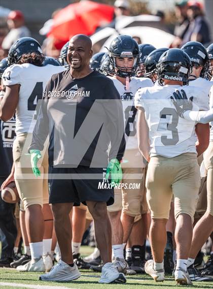 Thumbnail 3 in FR: Servite @ Mater Dei photogallery.