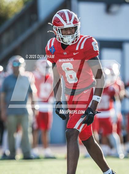 Thumbnail 2 in FR: Servite @ Mater Dei photogallery.