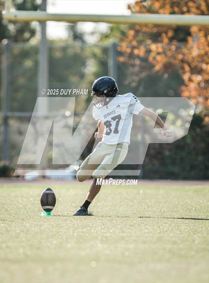Thumbnail 1 in FR: Servite @ Mater Dei photogallery.