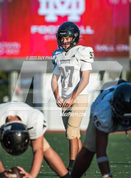 Thumbnail 2 in FR: Servite @ Mater Dei photogallery.