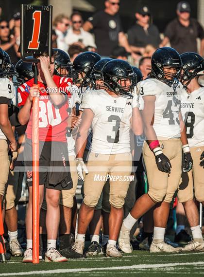 Thumbnail 2 in FR: Servite @ Mater Dei photogallery.