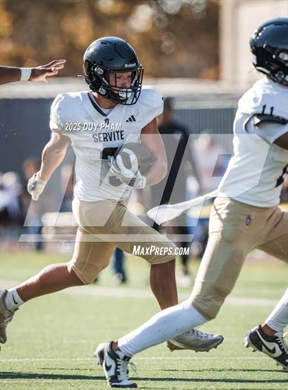 Thumbnail 1 in FR: Servite @ Mater Dei photogallery.