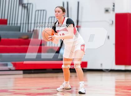 Thumbnail 3 in JV: Boerne Champion vs Fredericksburg photogallery.