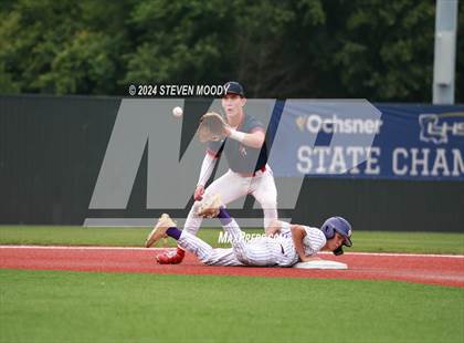 Thumbnail 1 in Central Catholic @ Opelousas Catholic (LHSAA Division IV Select Semifinal) photogallery.