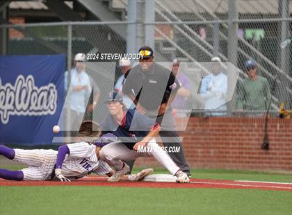 Thumbnail 1 in Central Catholic @ Opelousas Catholic (LHSAA Division IV Select Semifinal) photogallery.