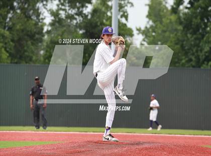 Thumbnail 3 in Central Catholic @ Opelousas Catholic (LHSAA Division IV Select Semifinal) photogallery.