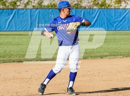 Thumbnail 3 in Los Altos vs Arcadia photogallery.