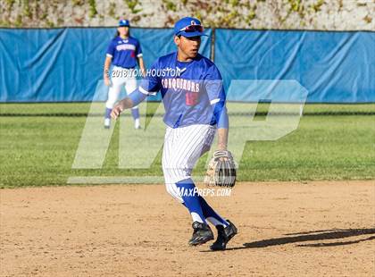 Thumbnail 1 in Los Altos vs Arcadia photogallery.