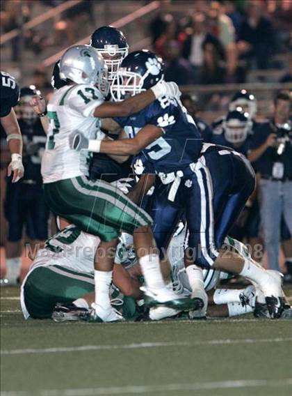 Thumbnail 3 in Loyola vs. De La Salle photogallery.