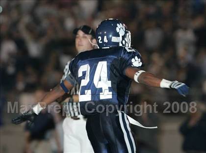 Thumbnail 3 in Loyola vs. De La Salle photogallery.