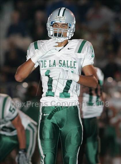 Thumbnail 1 in Loyola vs. De La Salle photogallery.