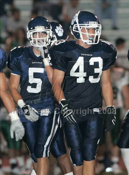 Thumbnail 2 in Loyola vs. De La Salle photogallery.